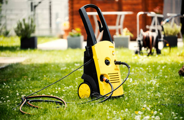 Best Animal Enclosure Cleaning  in Fair Haven, NY